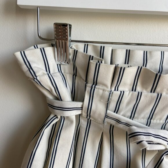 Zara Blue and White Striped Shorts With Belt - Picture 4 of 6